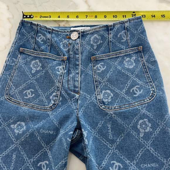 CHANEL 23A RUNWAY CC CAMELLIA BLUE JEANS SIZE FR 36 / US 4 NWTS! - Picture 7 of 17